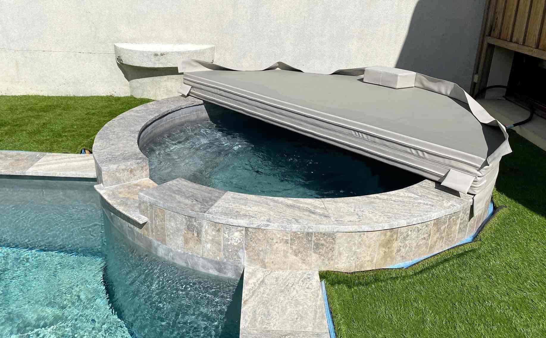 couverture isolante pour spa rond, fabrication sur mesure